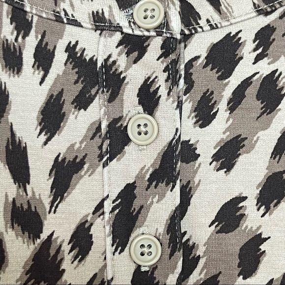 Banana Republic Womens Sz Small Henley Bodysuit Leopard Animal Print Long Sleeve - Picture 4 of 10